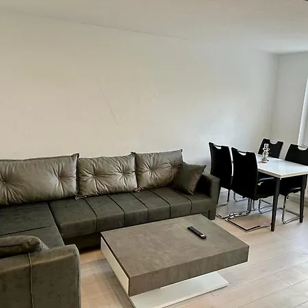 Apartment Flexible, Schoene Und Gut Aussehende Feriensuite Reutlingen