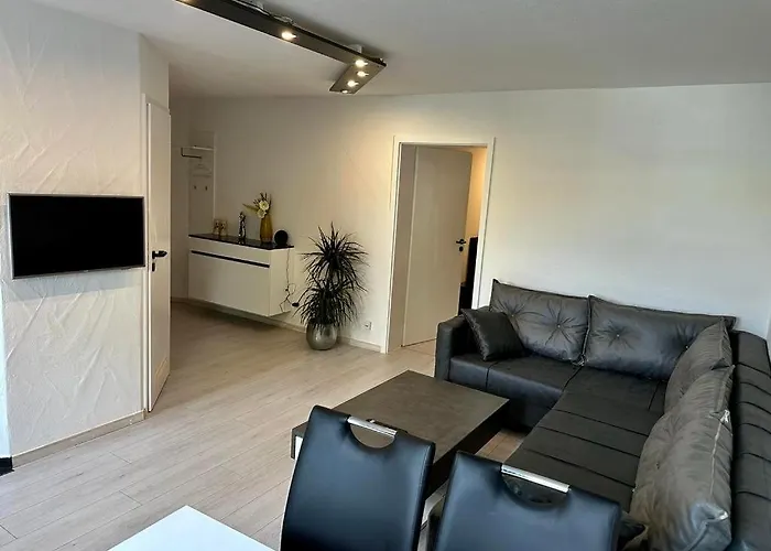 Wohlfuehlwohnung Im Erdgeschoss * ريوتلنجن